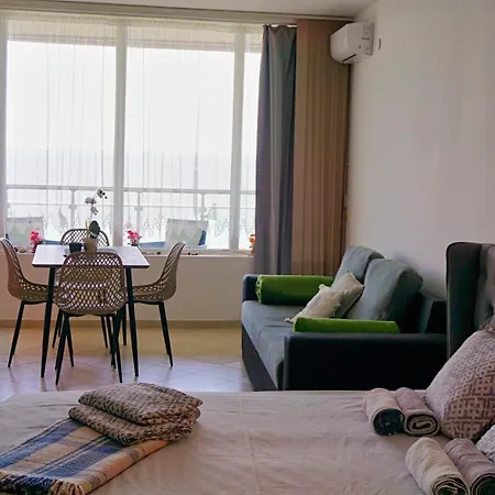 плажни силвър бийч - Silver Sea Apartment