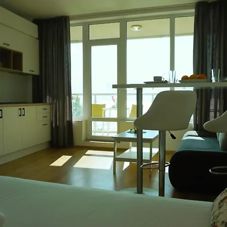 плажни силвър бийч - Silver Sea Apartment *